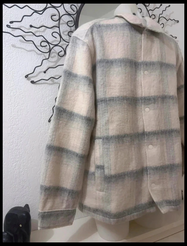 Sobrecamisa gruesa a cuadros gris marfil Jules 30% lana shacket hombre L – photo 2